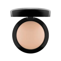 MAC Cosmetics Mineralize Skinfinish Natural Medium Plus 5 MAC Cosmetics Mineralize Skinfinish Natural Medium Plus -Cosmetica Speciaal Winkel 1014000 2