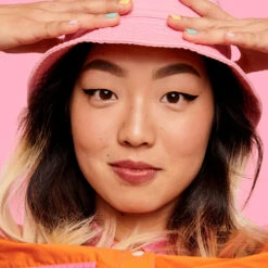 Benefit Roller Liner Eyeliner 9 Benefit Roller Liner Eyeliner -Cosmetica Speciaal Winkel 1044294 4