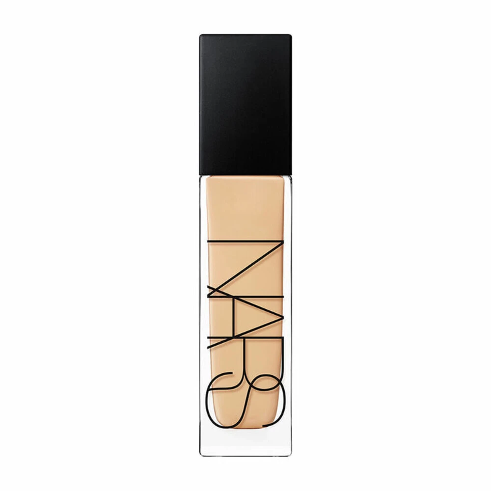 NARS Natural Radiant Longwear Foundation Vienna Light 4.5 3 NARS Natural Radiant Longwear Foundation Vienna Light 4.5